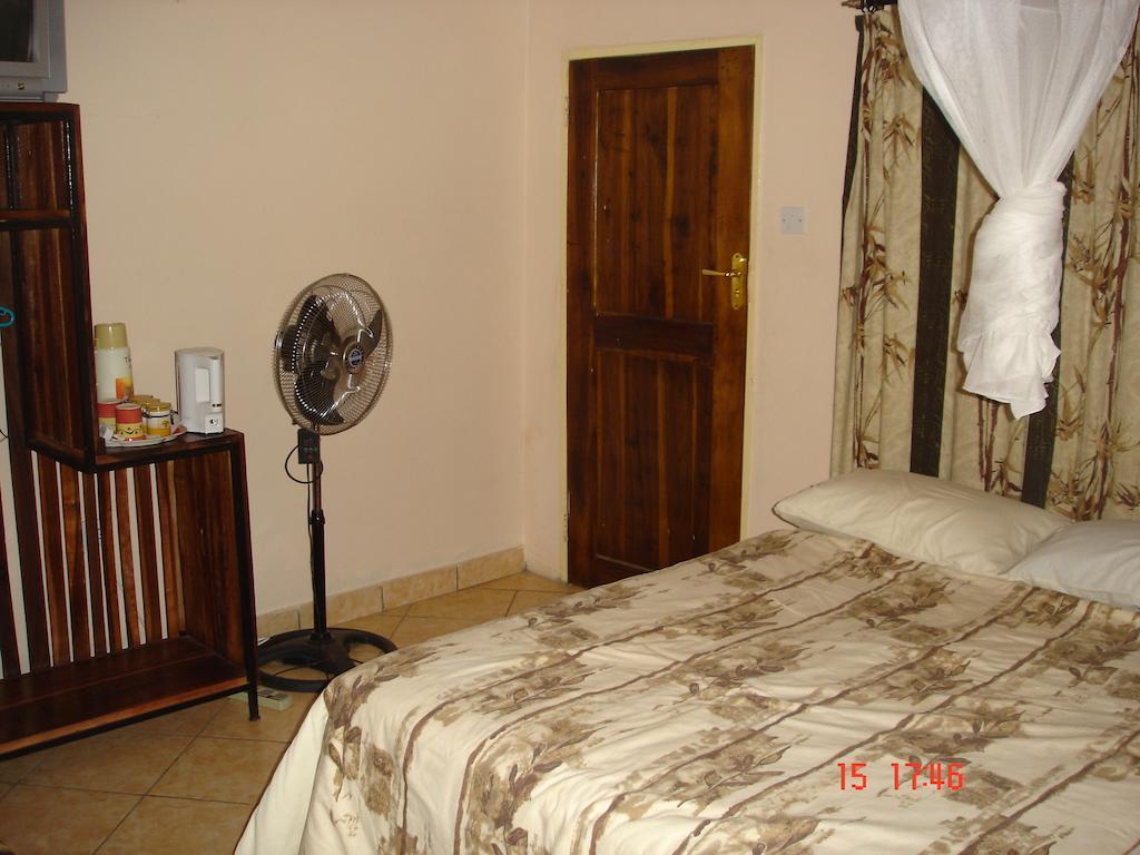 The Stone Guest House 리빙스턴 객실 사진